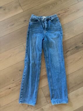 Pacific Sunwear 90’s Boyfriend Straight Leg Jeans in Blue Wash